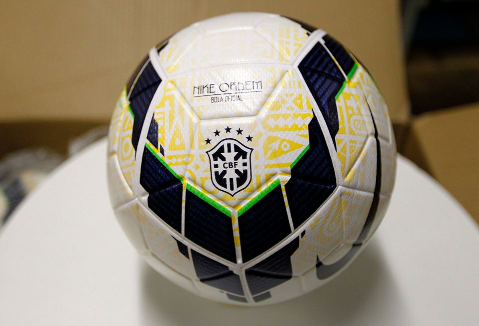 Bola Oficial Brasileirão Série A e Copa do Brasil 2014